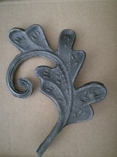 foglia ornamento in ferro