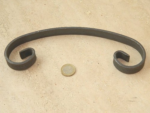 Riccio ferro battuto a - riccio,